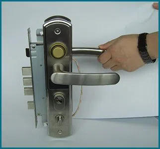 Father Son Locksmith Shop Mesa, AZ 480-744-0429 Father Son Locksmith Shop Mesa, AZ 480-744-0429 - 65-13